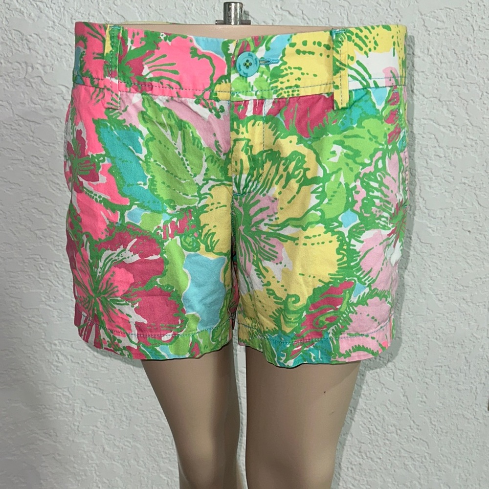 Lilly Pulitzer Vibrant Floral Women's Shorts